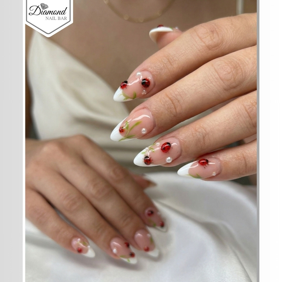 Diamond Nail Bar